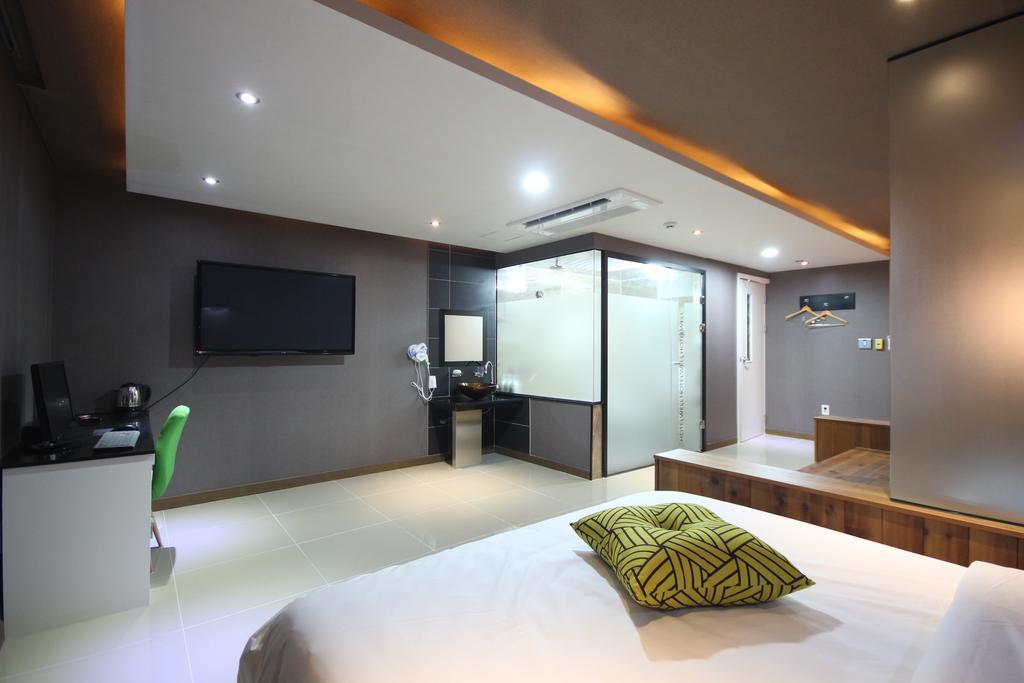 Hotel Well Busan Buitenkant foto